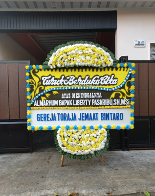 Papan Bunga Duka di Candirejo
